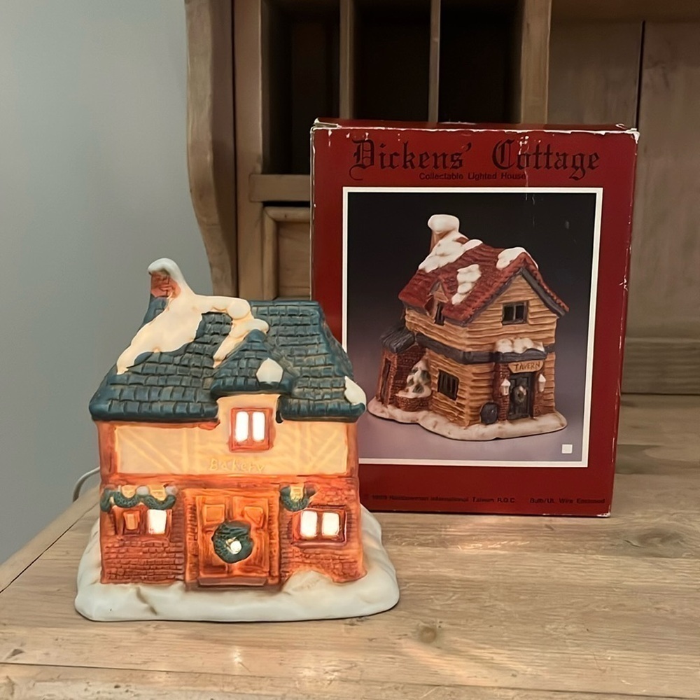 Kurt Adler Dickens Cottage Bakery Lighted House 1989 Collectible Ceramic Vintage